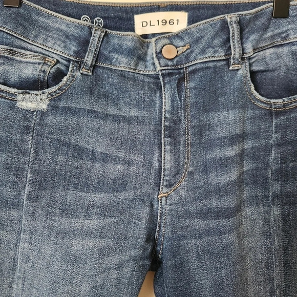 DL1961 | Mara Instasculpt Straight Raw Hem Ankle Jeans in Castlewood - Size 28 - Picture 6 of 14